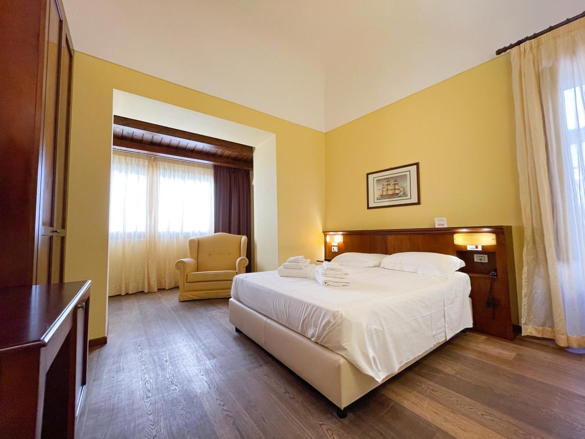 Hotel La Plumeria Cefalù Pokój zdjęcie
